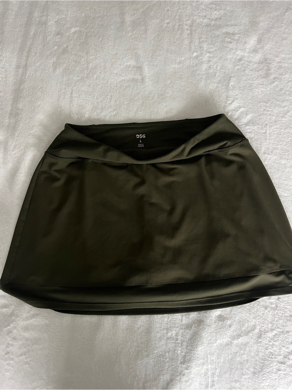 DSG Olive Skort with mesh shorts and Tie waist Tank, Matching Bralette - Picture 3 of 12